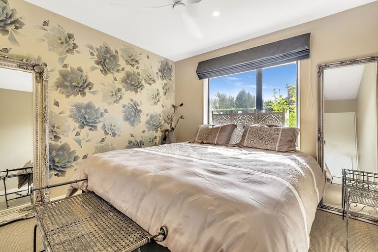 Photo of property in 10 Ethereal Crescent, Mount Pisa, Cromwell, 9383