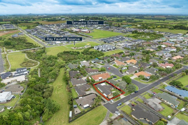 Photo of property in 9 Woodcroft Way, Pukekohe, 2120