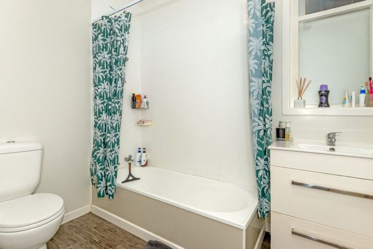 Photo of property in 528 Gladstone Road, Te Hapara, Gisborne, 4010