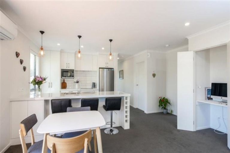 Photo of property in 2 Snowdon Street, Allanton, Mosgiel, 9092