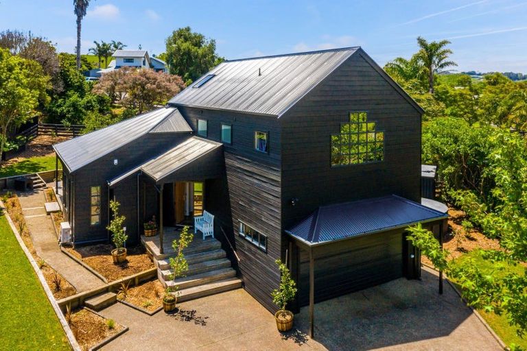 Photo of property in 14 Denehurst Drive, Waimauku, 0812