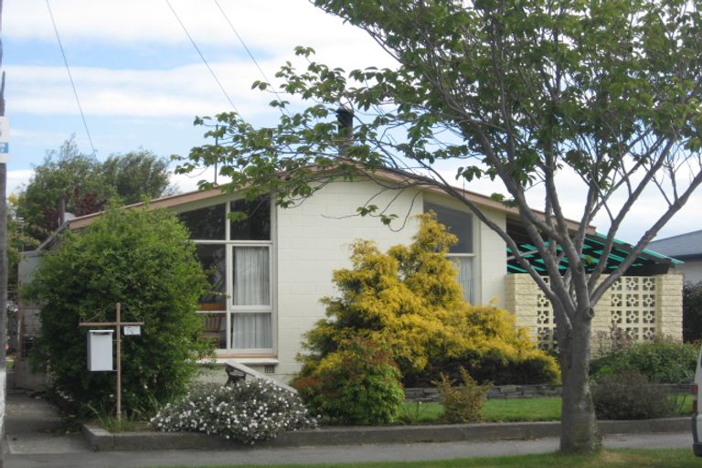 Photo of property in 57 Martbern Crescent, Bishopdale, Christchurch, 8053