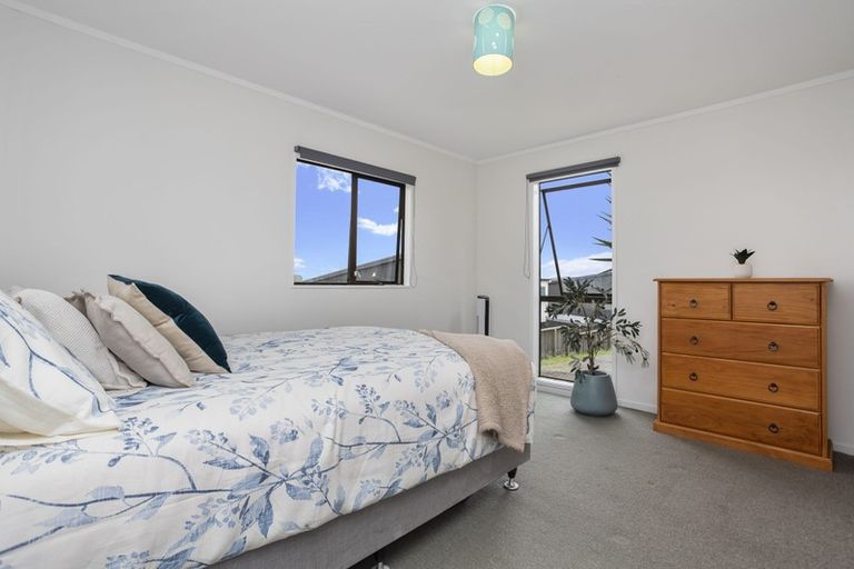 Photo of property in 2/151b Wallace Road, Mangere Bridge, Auckland, 2022