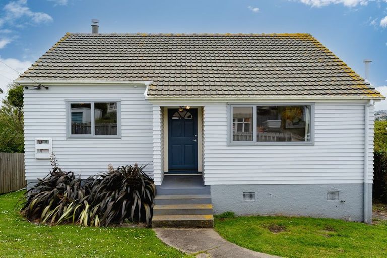 Photo of property in 32 Dornoch Street, Kew, Dunedin, 9012