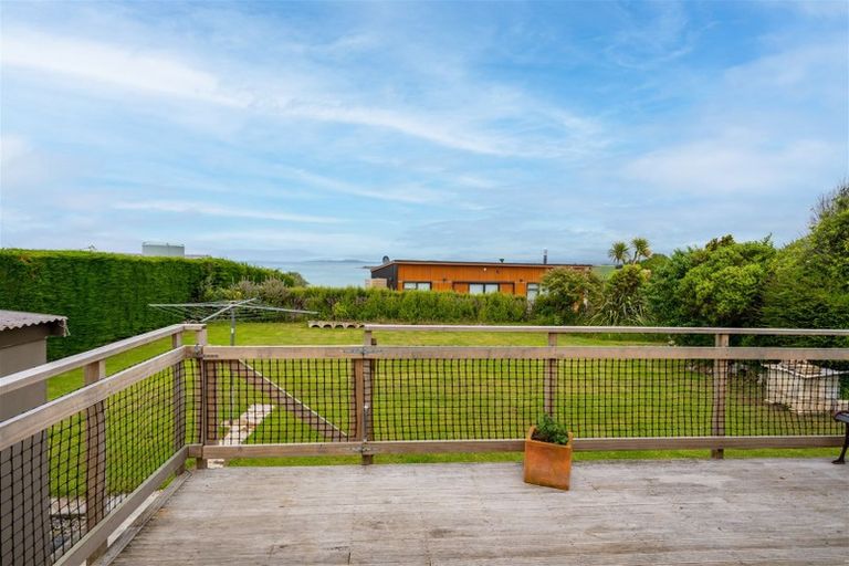 Photo of property in 25 Magdala Street, Kakanui, Oamaru, 9495