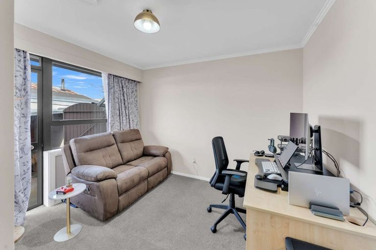 Photo of property in 21 Leckie Street, Redruth, Timaru, 7910