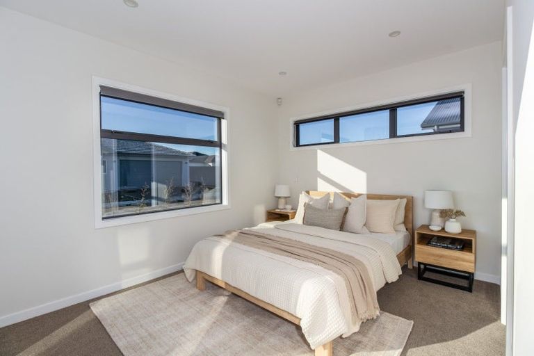 Photo of property in 104 Eriksen Road, Te Awa, Napier, 4110