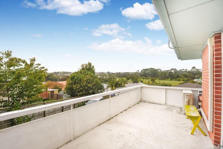 Photo of property in 146 White Swan Road, Mount Roskill, Auckland, 1041