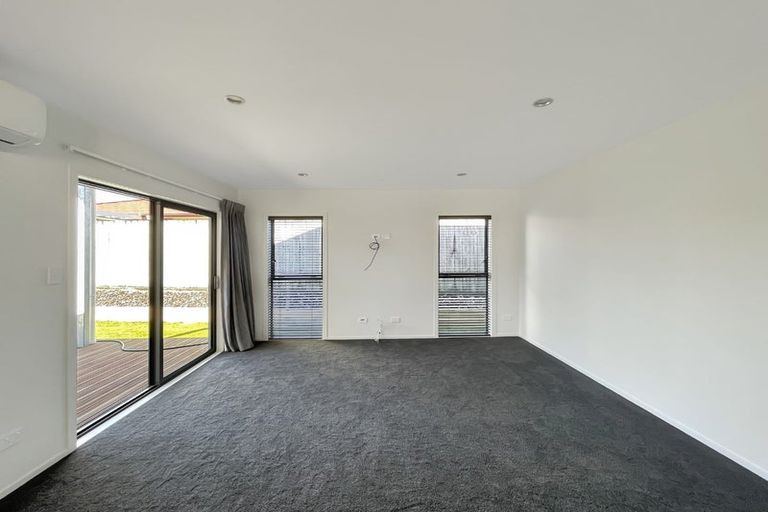 Photo of property in 1 Tainui Street, Levin, 5510