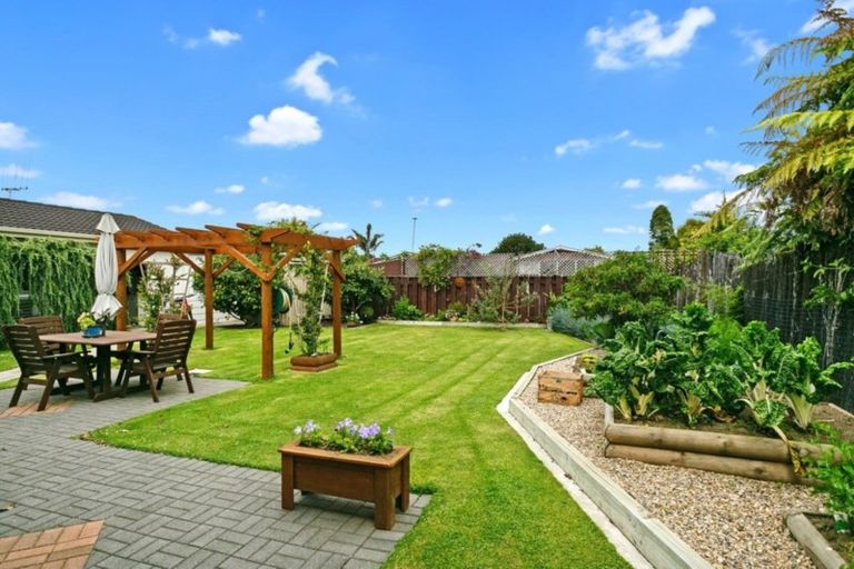 Photo of property in 3 Longfellow Street, Leamington, Cambridge, 3432