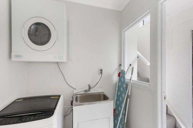 Photo of property in 12a Ash Place, Whalers Gate, New Plymouth, 4310