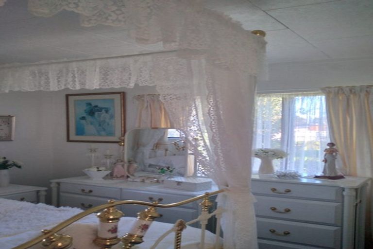 Photo of property in 10a Rira Street, Marton, 4710