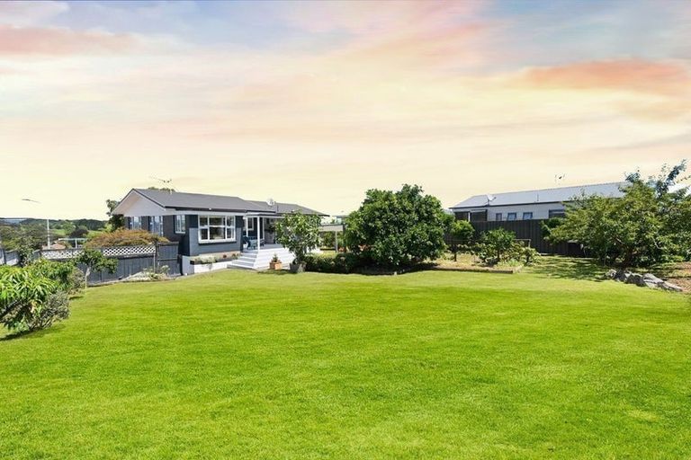 Photo of property in 2 Mountain View Drive, Te Awamutu, 3800