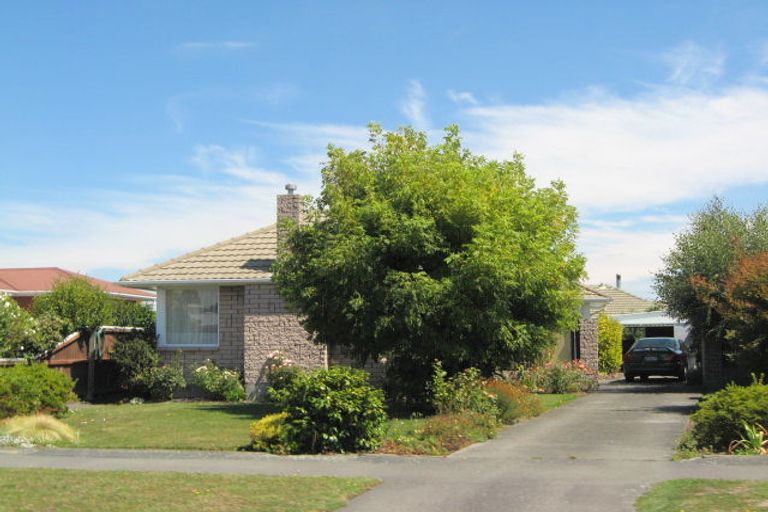 Photo of property in 24 Rydal Street, Hoon Hay, Christchurch, 8025