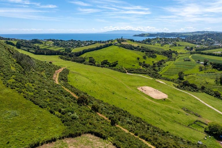 Photo of property in 88a Onetangi Road, Waiheke Island, 1971