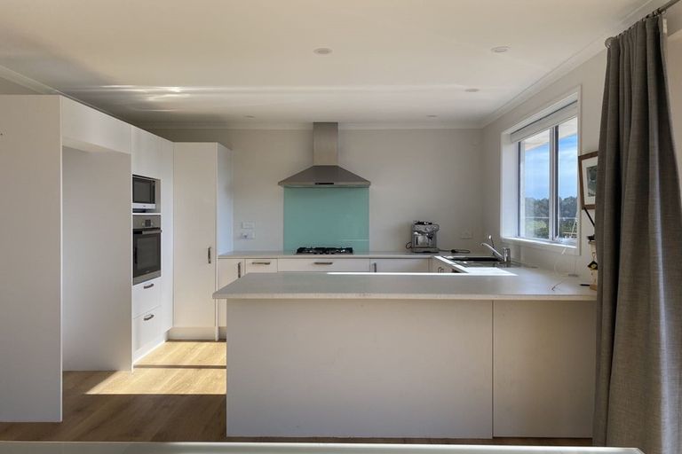 Photo of property in 221 Taylor Road, Waimauku, 0882