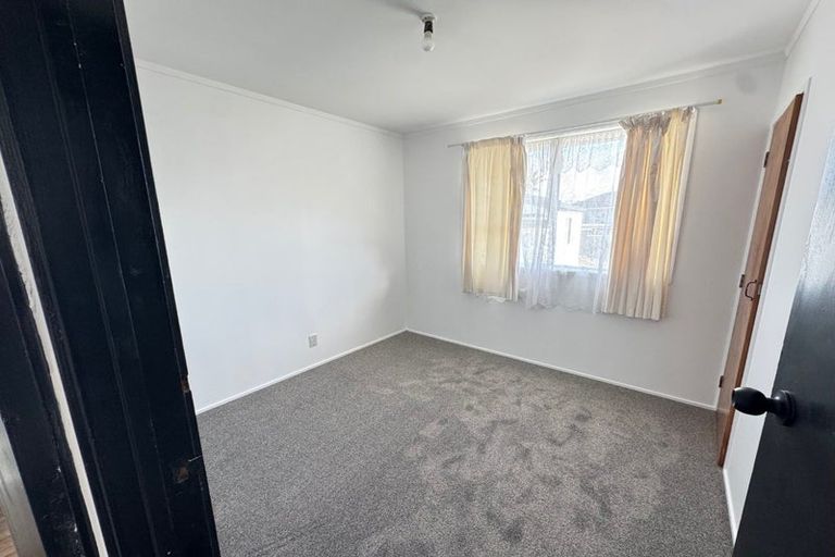 Photo of property in 391 Bucklands Beach Road, Bucklands Beach, Auckland, 2012