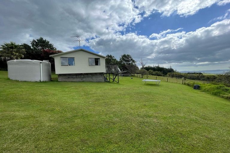Photo of property in 94 Mclachlan Road, Kaukapakapa, Warkworth, 0984