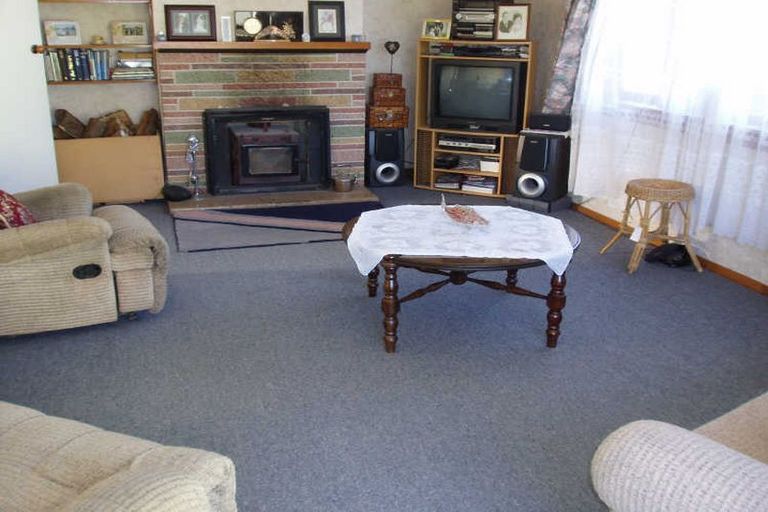 Photo of property in 10 Michael Street, Waimate, 7924