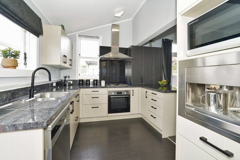 Photo of property in 2a Alfred Street, Fairfield, Hamilton, 3214