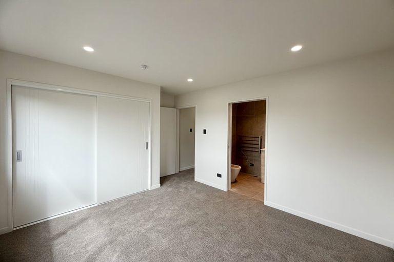 Photo of property in 6/399 Massey Road, Mangere East, Auckland, 2024