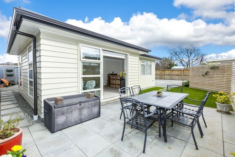 Photo of property in 16a Elm Street, Ebdentown, Upper Hutt, 5018