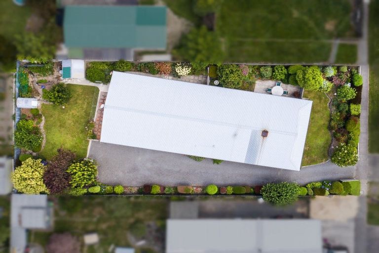 Photo of property in 27 Lincoln Road, Carterton, 5713