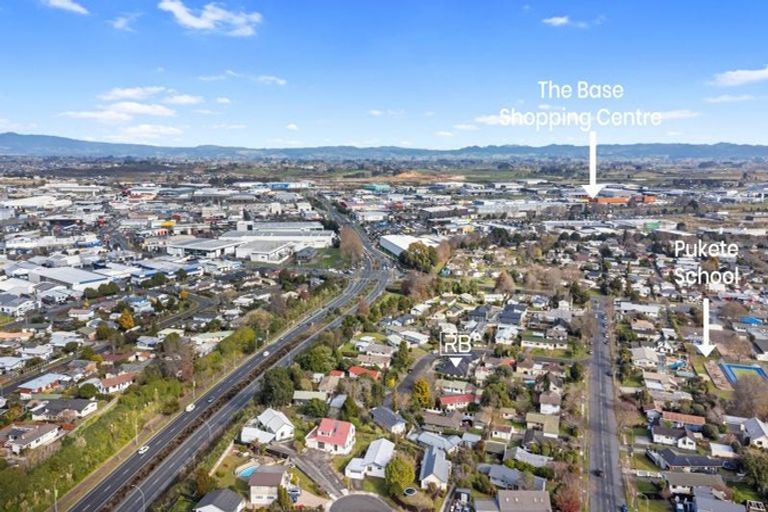Photo of property in 4/5 Camden Place, Pukete, Hamilton, 3200