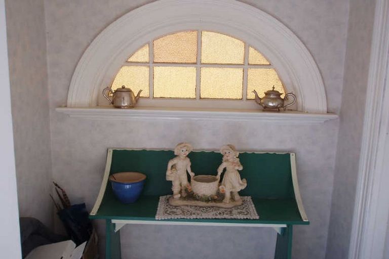 Photo of property in 10 Michael Street, Waimate, 7924