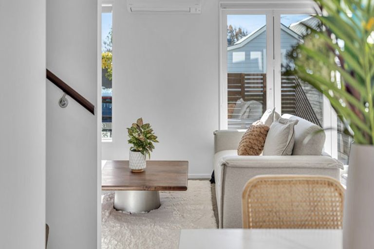 Photo of property in 91b Olliviers Road, Phillipstown, Christchurch, 8011