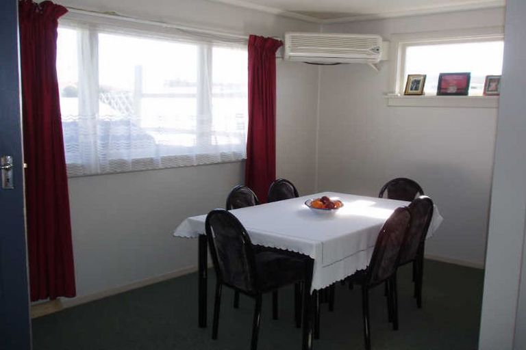 Photo of property in 10 Michael Street, Waimate, 7924