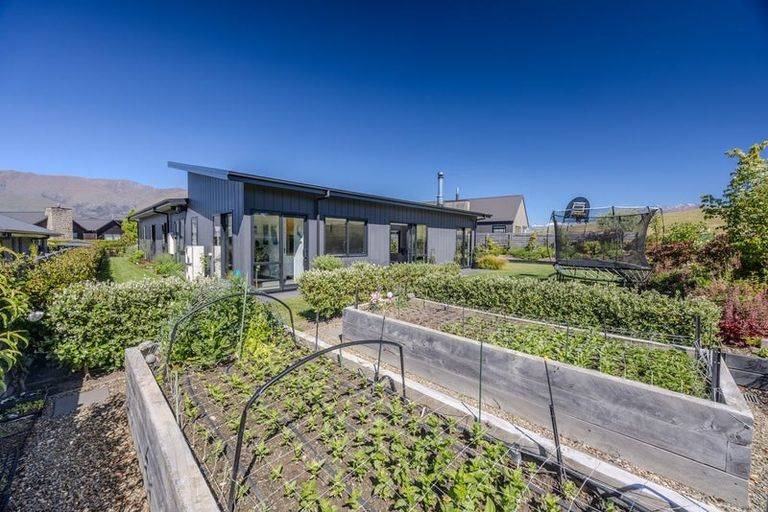 Photo of property in 87a Infinity Drive, Wanaka, 9305