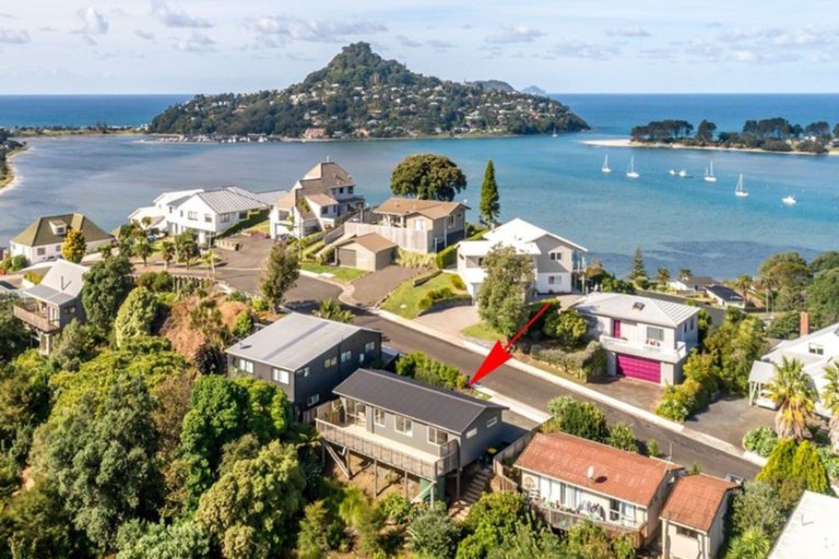 Photo of property in 8 Ridge Road, Tairua, 3508