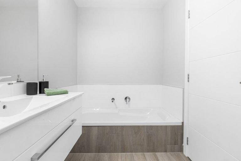 Photo of property in 29a Shrule Place, Huntington, Hamilton, 3210