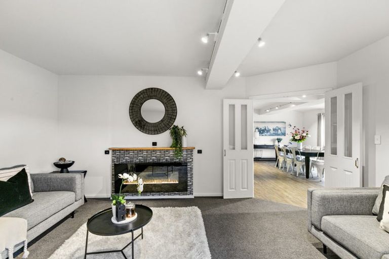 Photo of property in 29a Thurleigh Grove, Karori, Wellington, 6012