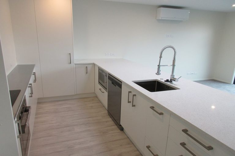 Photo of property in 7/2 Matatua Road, Raumati Beach, Paraparaumu, 5032