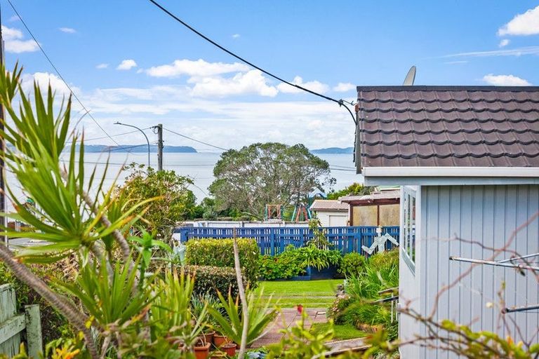Photo of property in 6 Dalton Road, Snells Beach, 0920