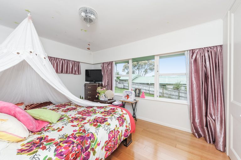 Photo of property in 146 White Swan Road, Mount Roskill, Auckland, 1041