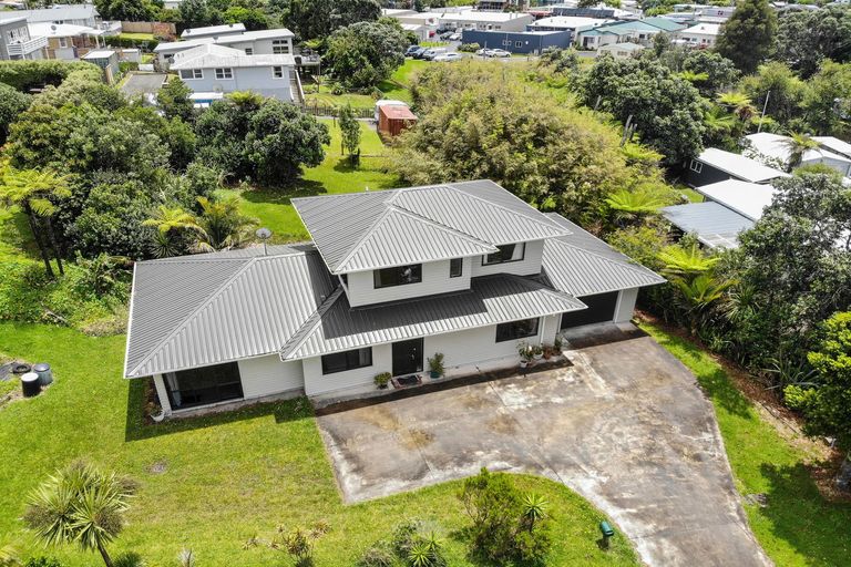 Photo of property in 9 Otto Road, Waihi Beach, 3611