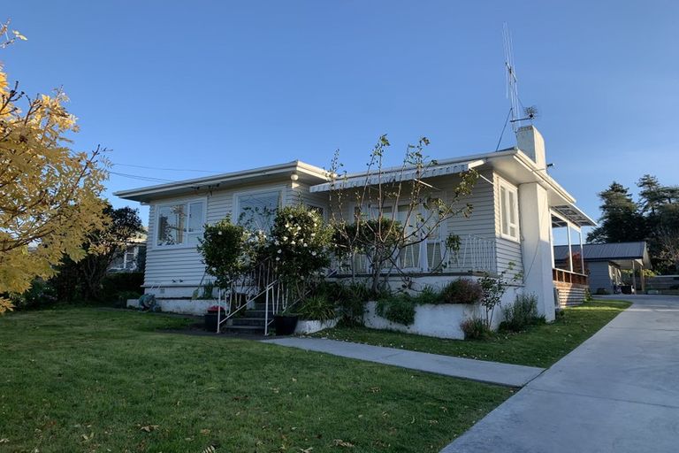 Photo of property in 8 Johnsview Terrace, Hillcrest, Hamilton, 3216