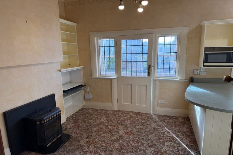 Photo of property in 81 Norfolk Street, Saint Clair, Dunedin, 9012