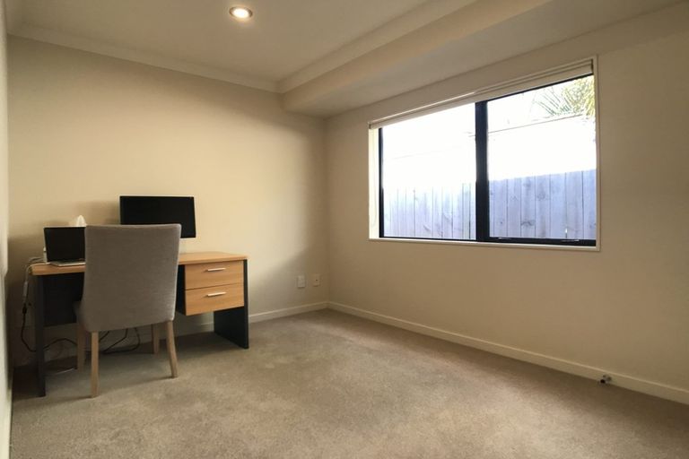 Photo of property in 19 Dressage Lane, Greenhithe, Auckland, 0632