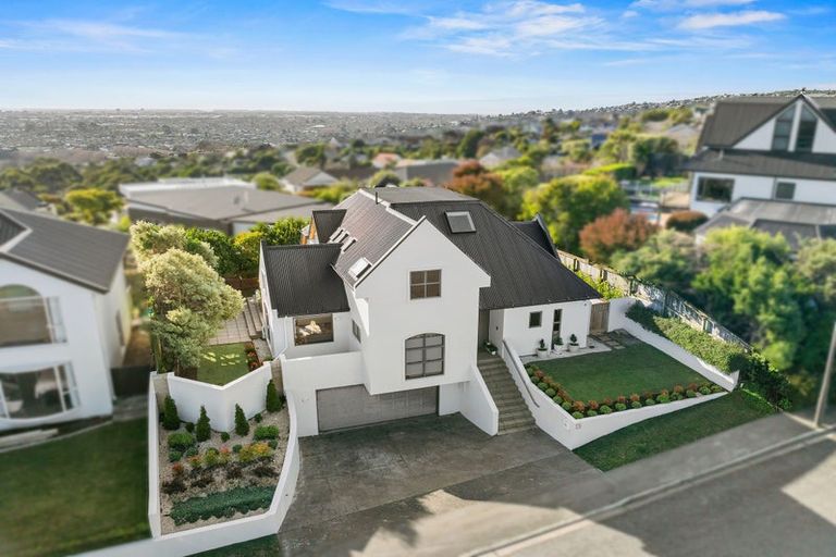 Photo of property in 2/105 Penruddock Rise, Westmorland, Christchurch, 8025