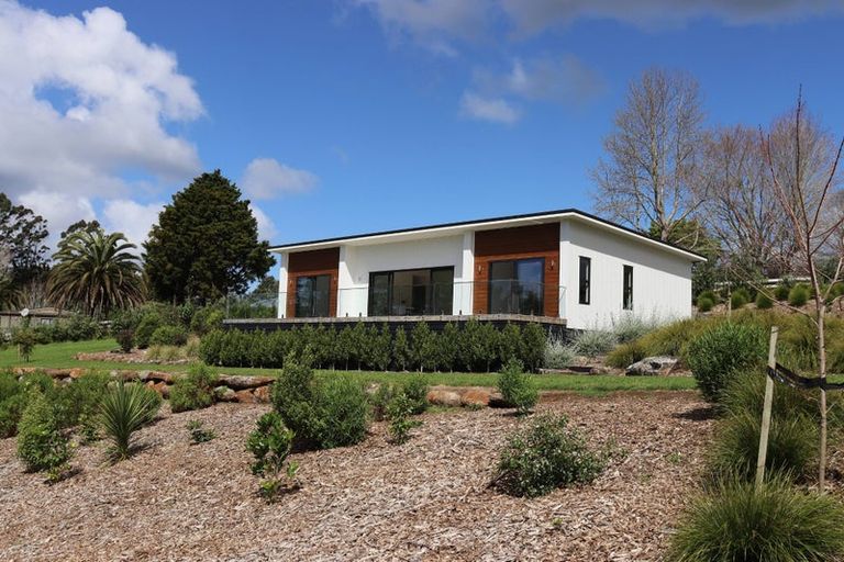 Photo of property in 4 Oak Rise, Kerikeri, 0230