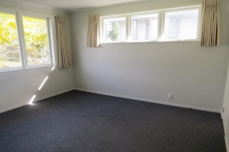 Photo of property in 142 Pembroke Street, Westown, New Plymouth, 4310