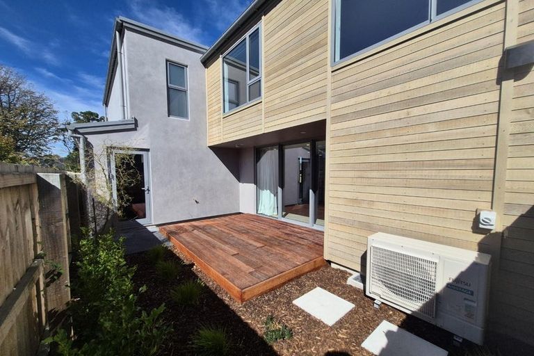 Photo of property in 2/23 Webb Street, Saint Albans, Christchurch, 8014