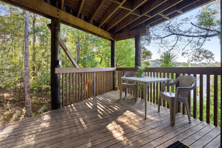 Photo of property in 10 Island View Close, Paihia, 0200