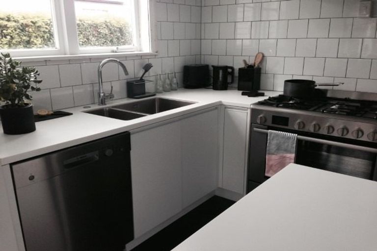 Photo of property in 198b Edgecumbe Road, Tauranga South, Tauranga, 3112