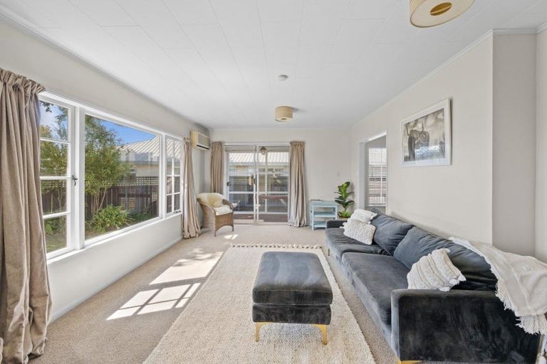 Photo of property in 13a Upham Crescent, Taradale, Napier, 4112