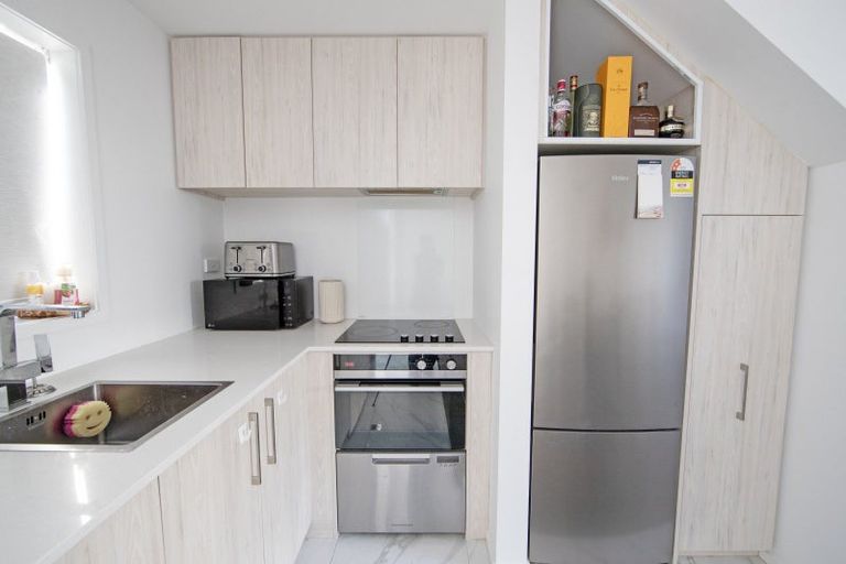 Photo of property in 27 Mohua Lane, Upper Riccarton, Christchurch, 8041